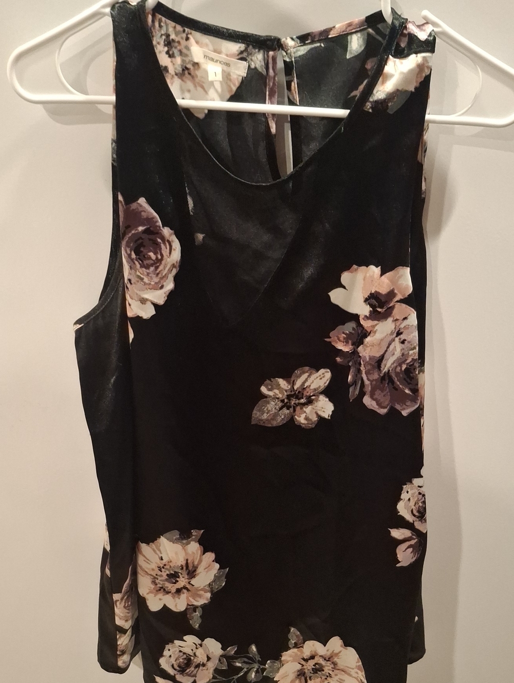 Floral Sleeveless Blouse - Black / Blush